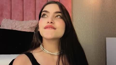 Snapshot of alexa_thaylor_ chatting on December 14, 10:36 pm Alexa Thaylor online show from December 14, 10:36 pm