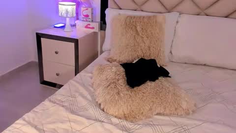 alexa_tobar online show from January 16, 9:19 pm