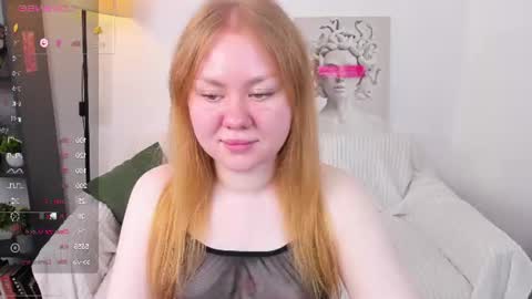 alexaabee online show from June 12, 8:13 am