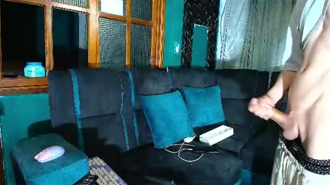 Alexa  y tom online show from August 8, 1:19 am