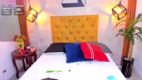 alexagomez07 online show from February 18, 12:23 pm