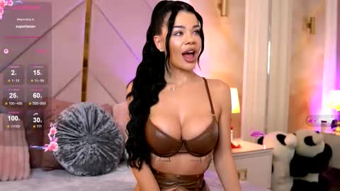 Snapshot of alexaheyess chatting on October 21, 4:46 am Alexa online show from October 21, 4:46 am
