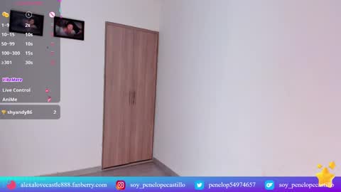 Alexandra Castillo online show from December 25, 1:10 am