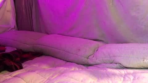 Snapshot of alexanboyfriend chatting on February 13, 4:54 am Alexa and JJ online show from February 13, 4:54 am