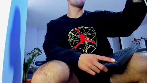 Snapshot of alexander_collin_ chatting on February 12, 12:44 pm Alex Collin online show from February 12, 12:44 pm