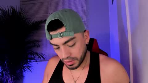 Alexander Diaz online show from October 19, 12:22 am