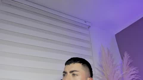 Alexander Diaz online show from May 15, 12:12 pm