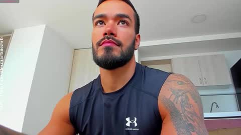 Onlyfansalexmartinezwb  Instagram alexwbmartinez  Twitter martinezcb937 online show from March 12, 8:15 pm