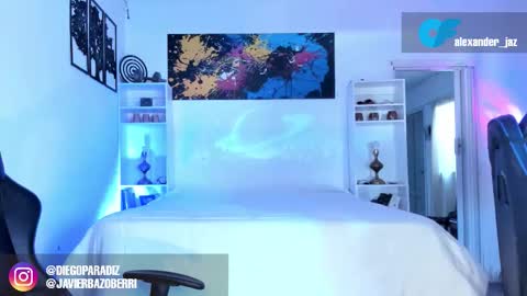 Snapshot of alexanderjaz chatting on February 7, 10:41 am Alexander Jaz online show from February 7, 10:41 am