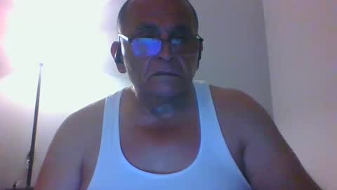 Snapshot of alexanderv28 chatting on March 9, 9:36 pm alexanderv28 online show from March 9, 9:36 pm