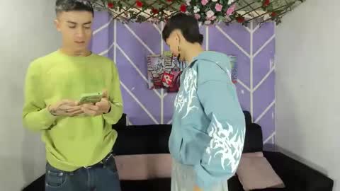 chicos hot online show from March 16, 1:26 pm