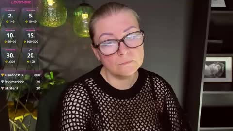 Snapshot of alexandra_kind chatting on March 9, 3:11 am Alexandra online show from March 9, 3:11 am