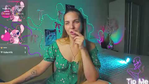 alexandracandy online show from June 27, 3:06 pm