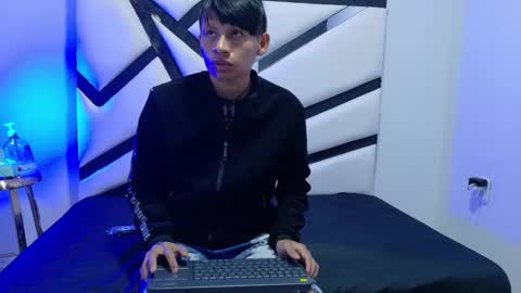 Alexandro online show from November 4, 7:13 pm