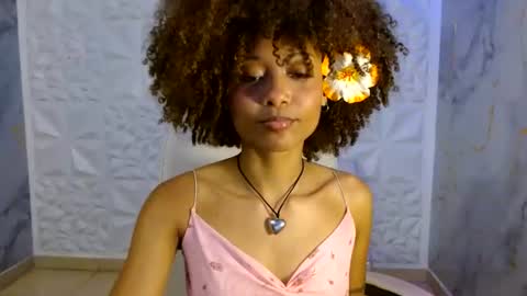 Snapshot of alexawet_ chatting on June 25, 6:23 pm Alexa online show from June 25, 6:23 pm