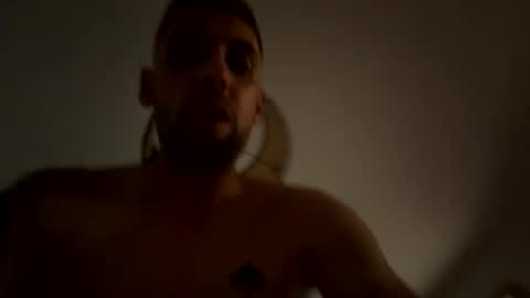 Snapshot of alexcana10 chatting on May 27, 7:00 pm alexcana10 online show from May 27, 7:00 pm