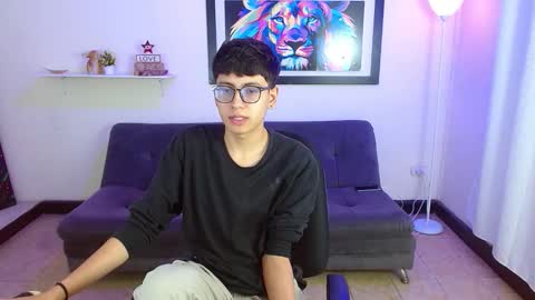 Snapshot of alexcum_18 chatting on February 28, 1:23 pm alex online show from February 28, 1:23 pm