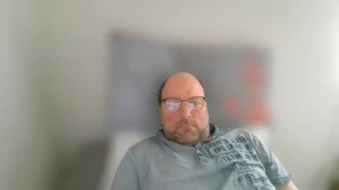 alexderkleine online show from February 15, 1:31 pm