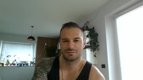 rey ale84 online show from February 8, 2:31 pm