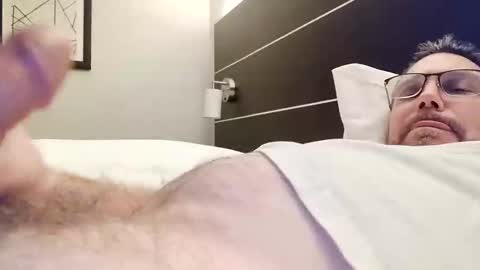 alexhardrock2026 online show from November 11, 8:47 am