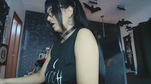 Alex online show from February 20, 7:03 pm