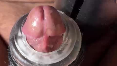 Snapshot of alexhoward chatting on November 20, 4:56 am alexhoward online show from November 20, 4:56 am