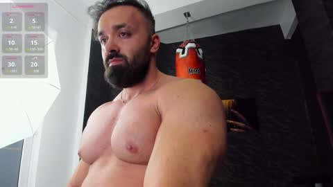 alexmusclegod online show from January 2, 5:14 am
