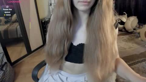 Snapshot of alexiamaiex chatting on February 28, 12:00 am alexiamaiex online show from February 28, 12:00 am