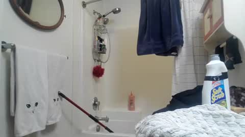 Snapshot of alexinside_you chatting on January 7, 12:34 am Alexinside you online show from January 7, 12:34 am