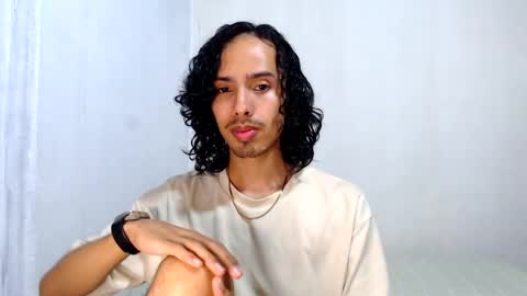 Alexis online show from June 4, 7:09 pm