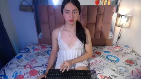 Snapshot of alexis_brown11 chatting on September 20, 6:53 pm -- ALEXIS -- online show from September 20, 6:53 pm