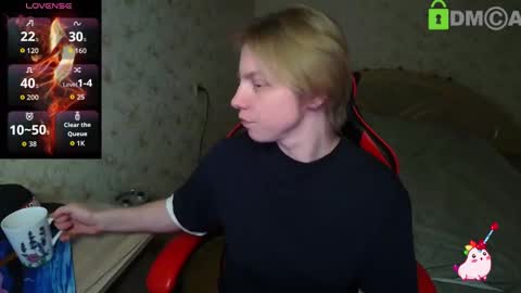 Alexis online show from February 8, 8:01 pm