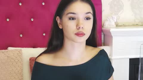 alexisdevine online show from March 17, 5:22 am