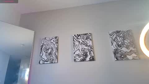 Snapshot of alexisjordanxx chatting on December 30, 3:03 am Alexis Jordan online show from December 30, 3:03 am