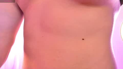 Snapshot of alexisjordanxx chatting on February 26, 10:09 pm Alexis Jordan online show from February 26, 10:09 pm