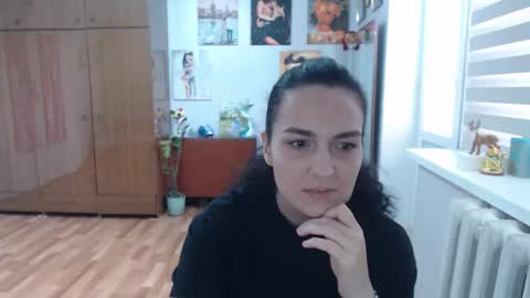 AlexisMillers online show from September 20, 8:59 am