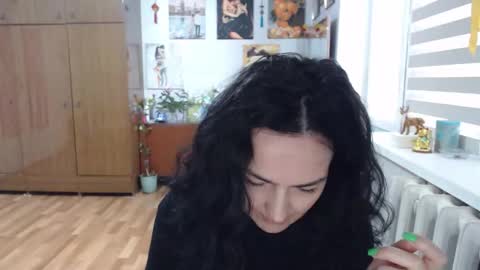 AlexisMillers online show from June 3, 10:07 am