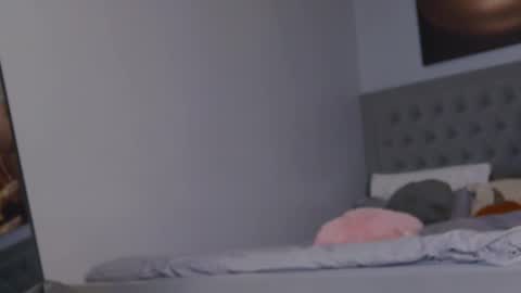 Snapshot of alexiswhiteee chatting on November 16, 8:20 am Alexis online show from November 16, 8:20 am