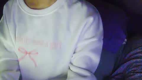 Snapshot of alexisxpeach chatting on October 18, 6:48 am Alexis online show from October 18, 6:48 am