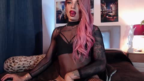 Alexjhonsson online show from December 26, 3:10 pm