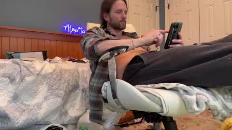 Alex Mann online show from February 25, 3:49 pm