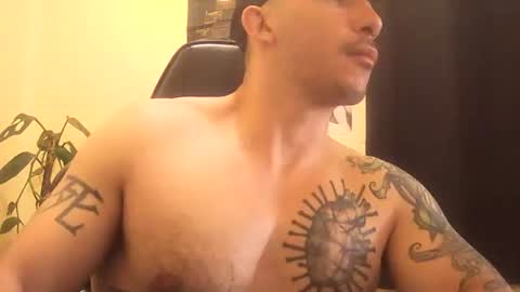 Alexxx online show from April 29, 2:43 pm