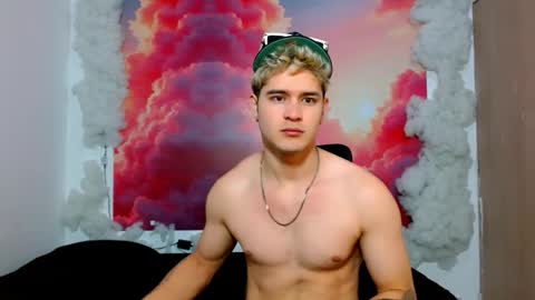 Alex online show from December 2, 7:20 pm