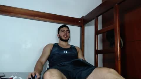 Snapshot of alexsb1998 chatting on February 26, 10:31 pm alexsb1998 online show from February 26, 10:31 pm