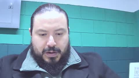 Snapshot of alextambet chatting on January 8, 12:47 pm alextambet online show from January 8, 12:47 pm