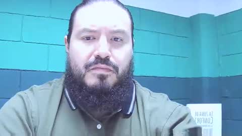 Snapshot of alextambet chatting on September 15, 12:38 pm alextambet online show from September 15, 12:38 pm