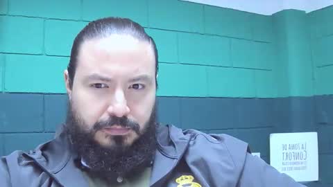 Snapshot of alextambet chatting on November 10, 12:59 pm alextambet online show from November 10, 12:59 pm