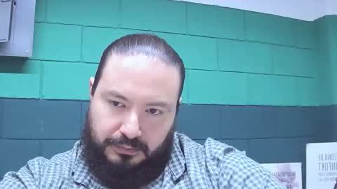 Snapshot of alextambet chatting on November 24, 1:00 pm alextambet online show from November 24, 1:00 pm