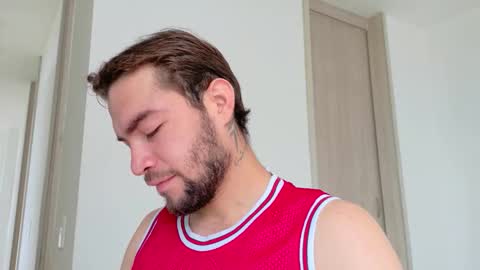 Snapshot of alextwunkk chatting on February 12, 2:56 pm Alex online show from February 12, 2:56 pm