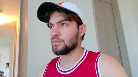 Snapshot of alextwunkk chatting on February 15, 10:50 pm Alex online show from February 15, 10:50 pm